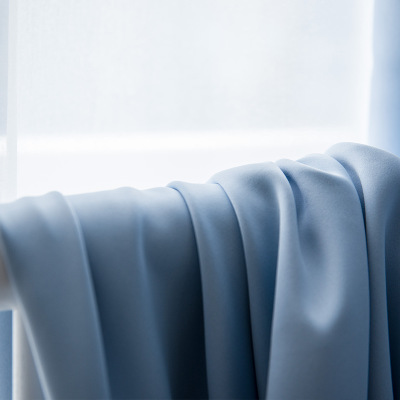 現(xiàn)代簡(jiǎn)約純色高精密加厚窗簾